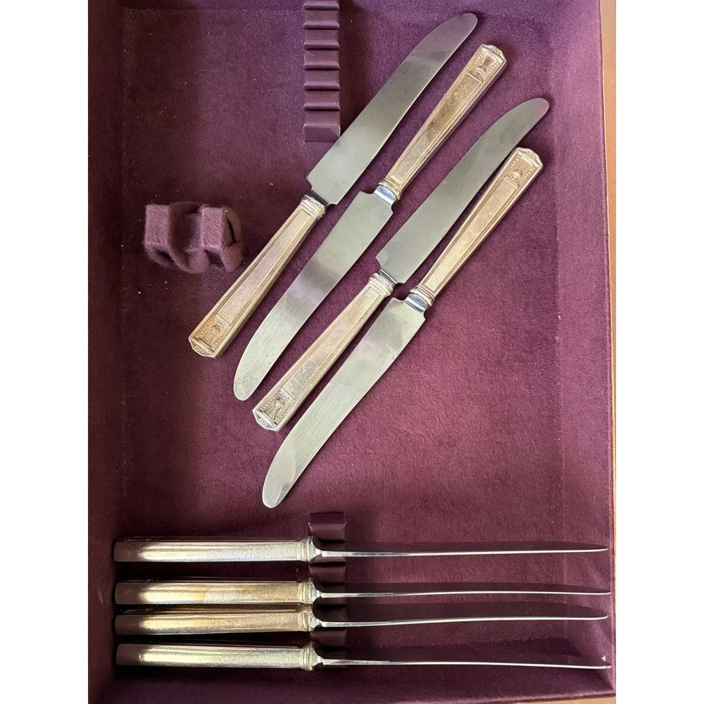Holmes & Edwards Century Silverplate Dinner Knives Insico Stainless Set of 8
